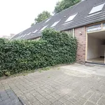 Huur 4 slaapkamer huis van 106 m² in Florabuurt