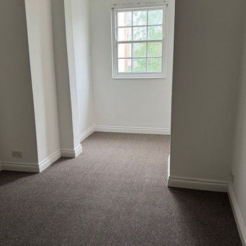 Flat to rent in Angel Hill, Tiverton EX16