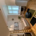 Rent 1 bedroom apartment of 25 m² in Berlin