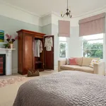 Rent 5 bedroom flat in South West England