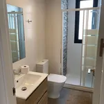 Alquilo 3 dormitorio apartamento de 100 m² en Estepona