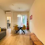 Rent 3 bedroom apartment of 90 m² in Milan