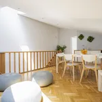 Rent a room of 100 m² in Madrid