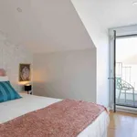 Rent 2 bedroom apartment in Lisbon