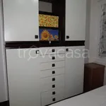 Rent 5 bedroom apartment of 180 m² in Genova