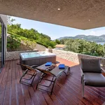 Rent 3 bedroom house of 341 m² in Korčula