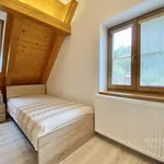 Pronajměte si 3 ložnic/e dům o rozloze 140 m² v Žantov