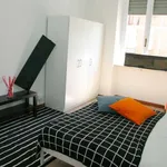 Rent a room in turin