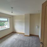 Rent 3 bedroom flat in Wales