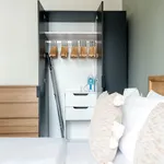 Rent 4 bedroom apartment of 115 m² in Berlin