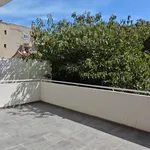 Rent 4 bedroom apartment of 80 m² in Marseille