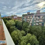 Rent 2 bedroom apartment of 60 m² in Milan