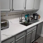 Rent 2 bedroom apartment in Ronkonkoma