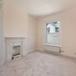 Rent 3 bedroom house in South East England