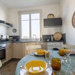 Rent 2 bedroom apartment of 1044 m² in Lyon