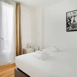 Rent 1 bedroom apartment of 27 m² in paris