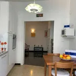 Rent 2 bedroom apartment of 90 m² in genoa