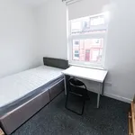 Rent 4 bedroom house in Leeds