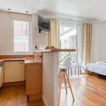 Appartement de 30 m² avec 1 chambre(s) en location à Paris