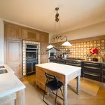 Rent 4 bedroom apartment of 300 m² in Firenze