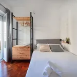 Rent 7 bedroom apartment in Lisbon