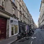 Appartement de 63 m² avec 4 chambre(s) en location à Paris 9eme Arrondissement