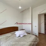 Rent 3 bedroom house of 80 m² in Santa Flavia