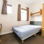 Rent 5 bedroom house in Leeds