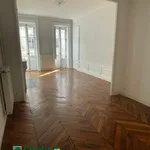 Appartement de 959 m² avec 4 chambre(s) en location à LYON