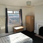 Rent 7 bedroom house in West Midlands