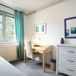 Huur 3 slaapkamer appartement van 969 m² in The Hague