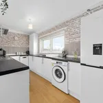 3 Bedroom Berwick Apartment (Has an Apartment)