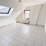 Maison de 300 m² avec 2 chambre(s) en location à INCOURT