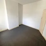 Rent 4 bedroom flat in Wales