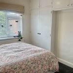 Rent 4 bedroom flat in East Midlands