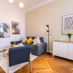 Rent 4 bedroom apartment of 48 m² in Berlin