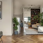 Rent 3 bedroom apartment of 300 m² in Budapest