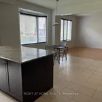 Rent 4 bedroom house of 498 m² in Mississauga (East Credit)