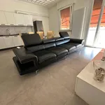 Rent 4 bedroom apartment of 90 m² in ferrara