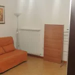 Rent 1 bedroom apartment of 45 m² in Bologna