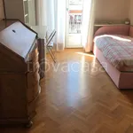 Rent 4 bedroom apartment of 81 m² in Milano