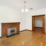 Rent 4 bedroom house in Yarraville