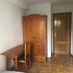 Rent 4 bedroom apartment in Madrid