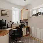 Rent 4 bedroom house in Epsom and Ewell