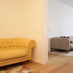 Miete 4 Schlafzimmer wohnung von 145 m² in Berlin