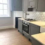 Rent 3 bedroom apartment in South East England