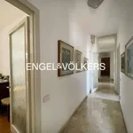 Rent 5 bedroom apartment of 165 m² in Monza