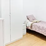 Rent 3 bedroom apartment in Seville