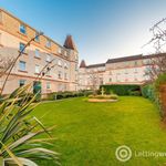 Rent 3 bedroom flat in Edinburgh