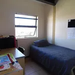 Rent 2 bedroom apartment of 1885 m² in Pretoria